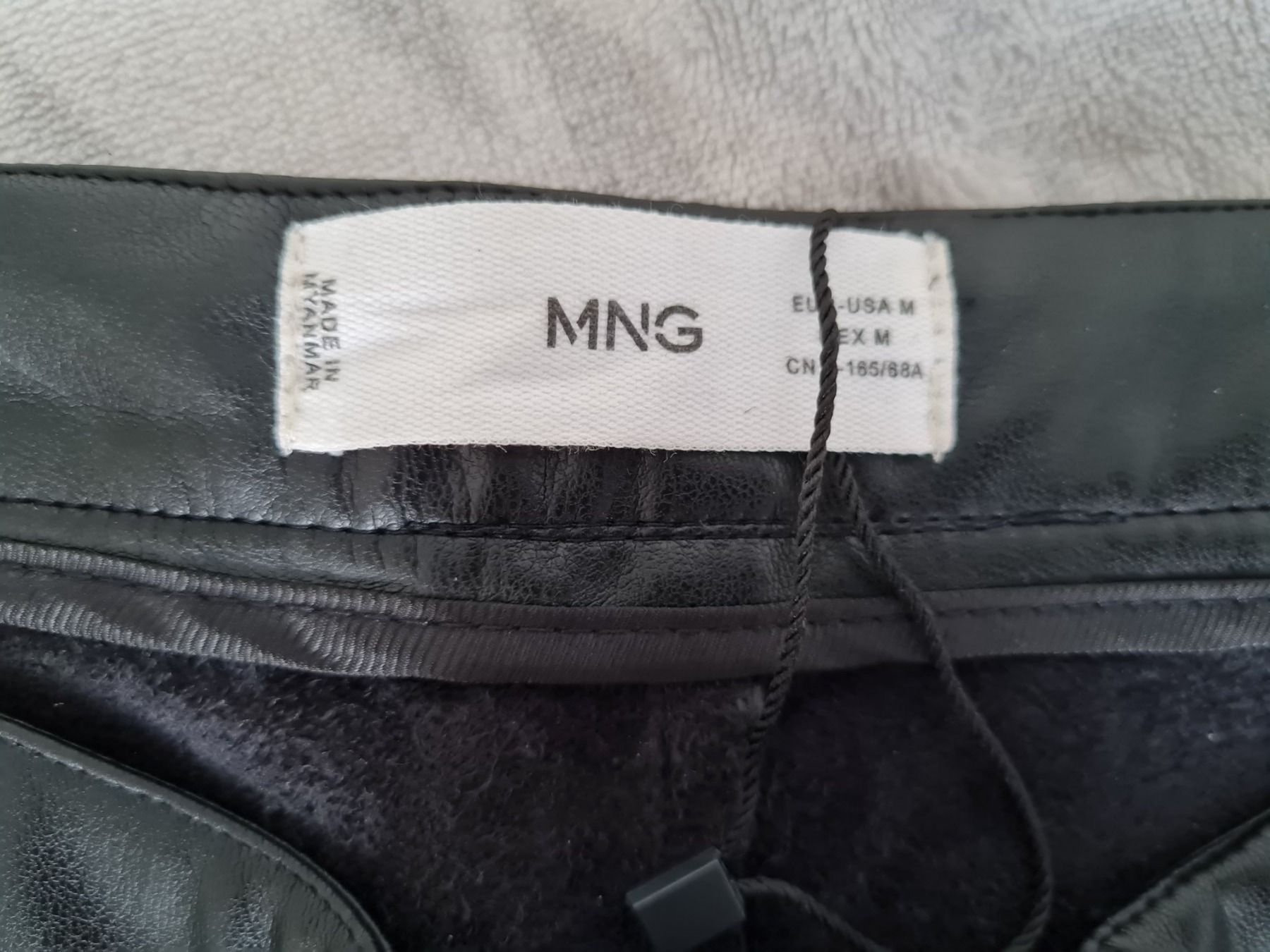 Mango Pantaloni: Hose Leder Optik  Mango NEU – Nuovo (secondo la descrizione) da Schaffhausen venduto da Catboot01 8