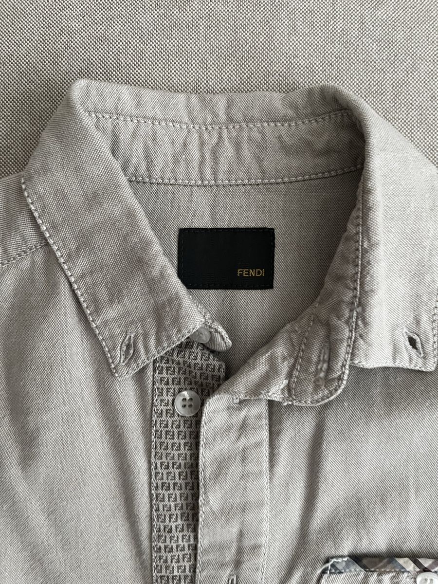 Fendi Hemden, T-Shirts & Polos: Fendi Shirt Boys Size 6A – Gebraucht aus St. Gallen von Asever___ 1