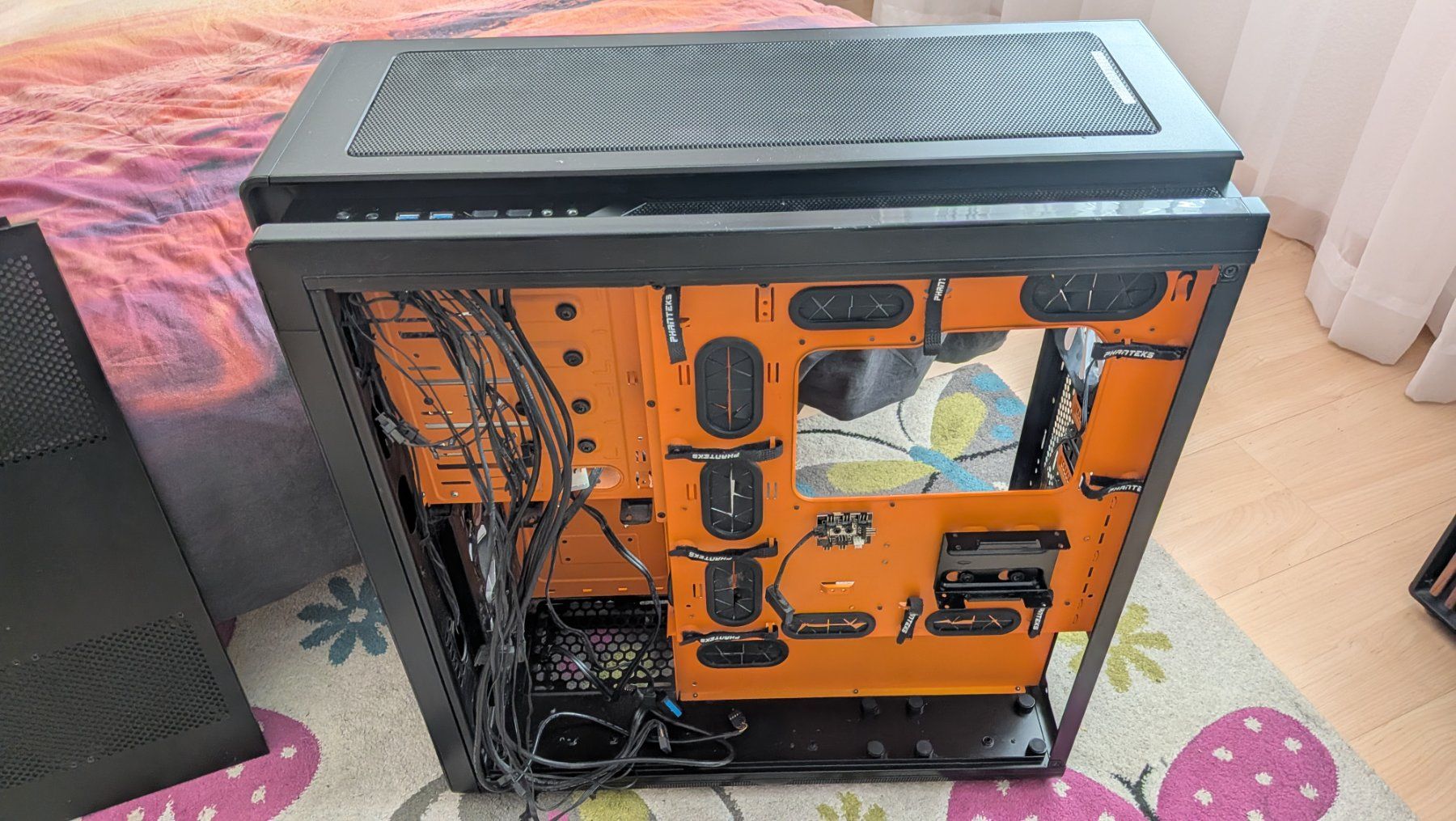 Phanteks Custodie: Phanteks Enthoo Luxe Full-Tower Chassis ,  schwarz-orange – Usato da Brig venduto da Mike69 8