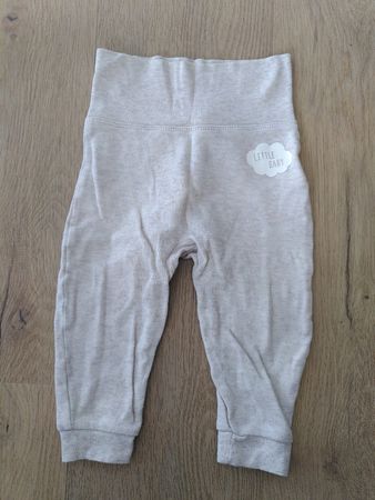 Dünne Baumwollhose 6-12 Monate/Grösse 68/74
