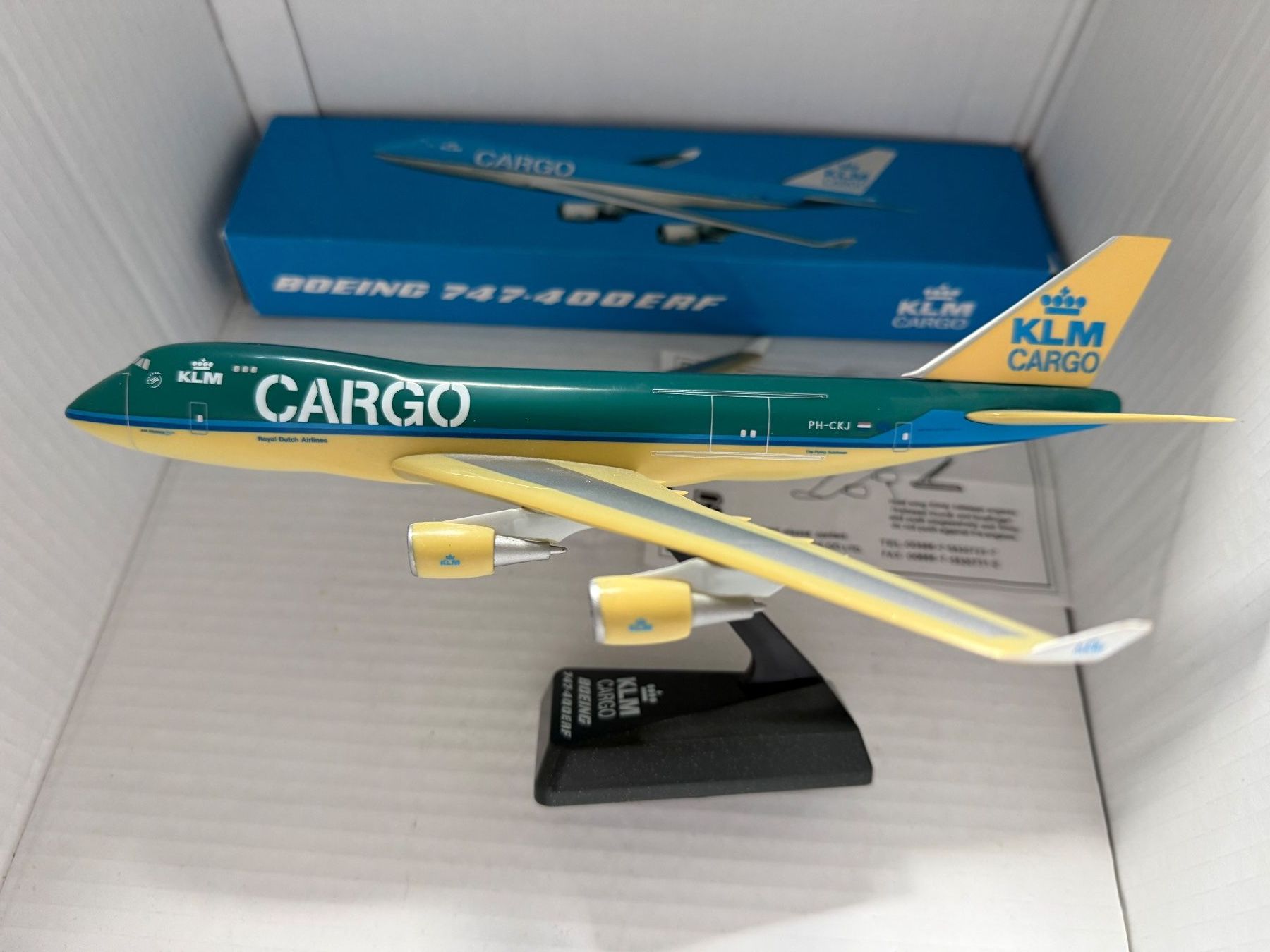 Boeing Kit di modellismo & Modellini statici: Boeing 747-400ERF KLM Cargo Modell ab 1 CHF – Usato da Rorbas venduto da tun_m7fz 3