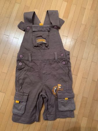 Latzhose Gr. 9 Monate (ca. 74)