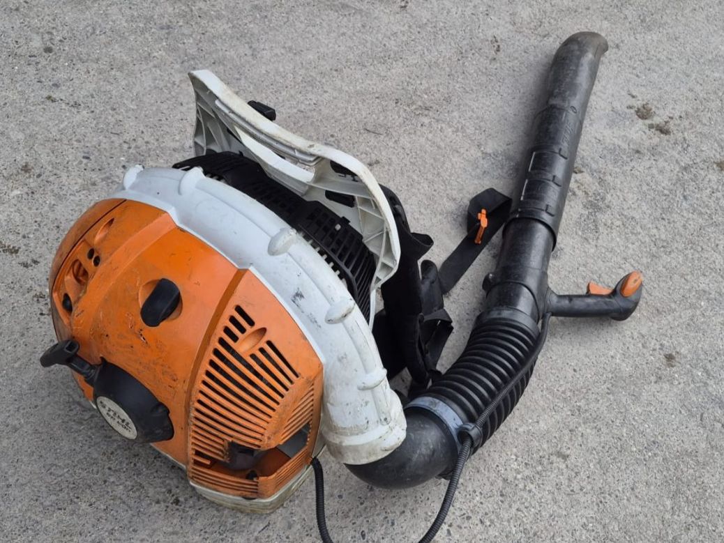 Stihl Laubbläser & Laubsauger: Stihl Blasgerät BR 600 – Defekt aus Niederwil AG von Maeder_AG 4