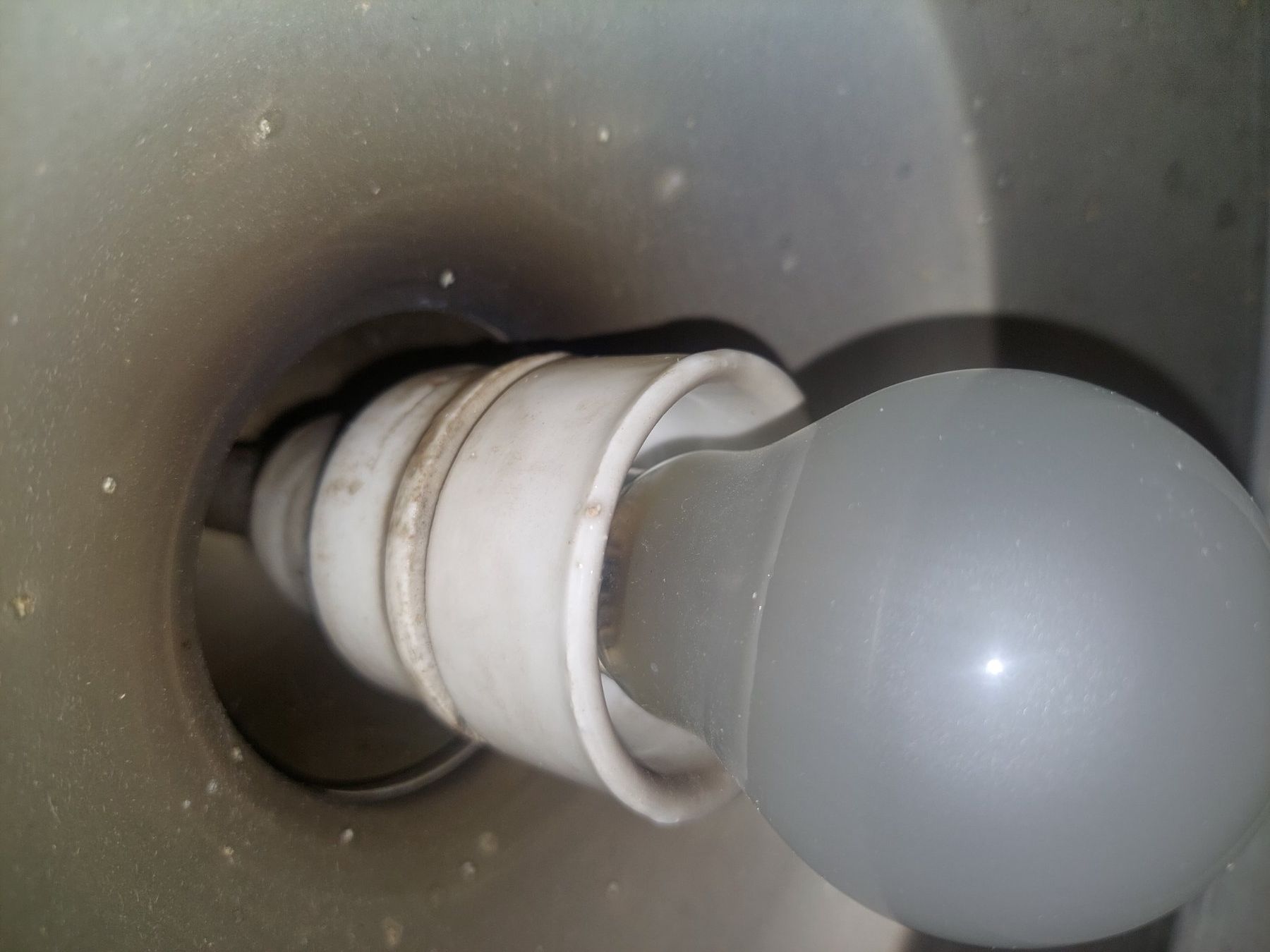 Lampade: 3 Industrie Lampen – Usato da Siblingen venduto da rantiques 7