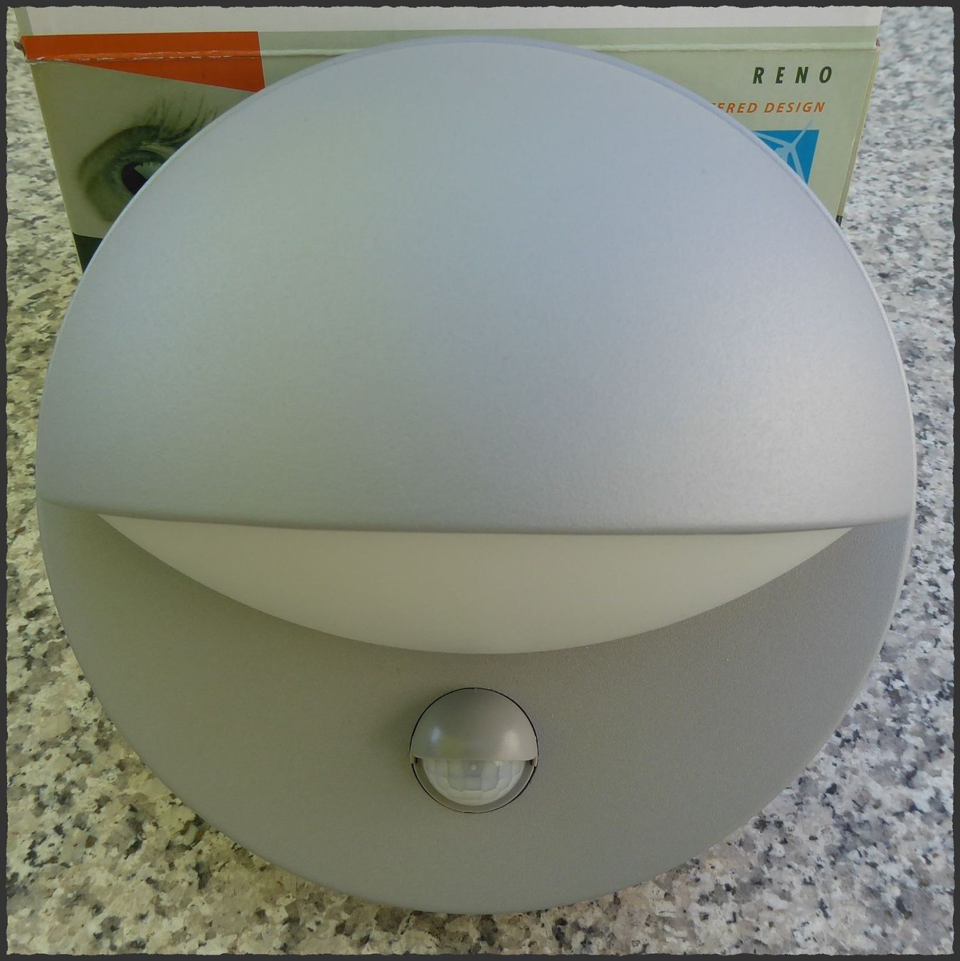 Philips Lampade: Philips - Aussenwandleuchte mit Sensor – Nuovo (secondo la descrizione) da Oberglatt ZH venduto da 123Gebraucht
