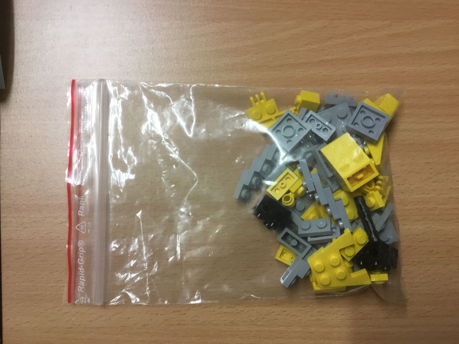 Lego Kit di costruzioni: Lego Technik 8439 Front End Loader (2004) – Usato da Verscio venduto da Foroglio 7