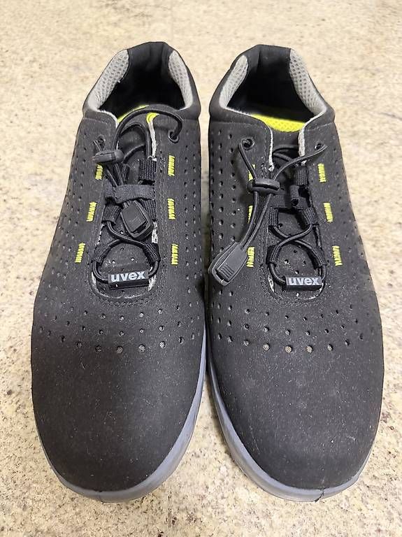Scarpe da uomo: Uvex Sicherheitsschuhe S1 Gr. 45 – Usato da Zürich venduto da meti1975 1