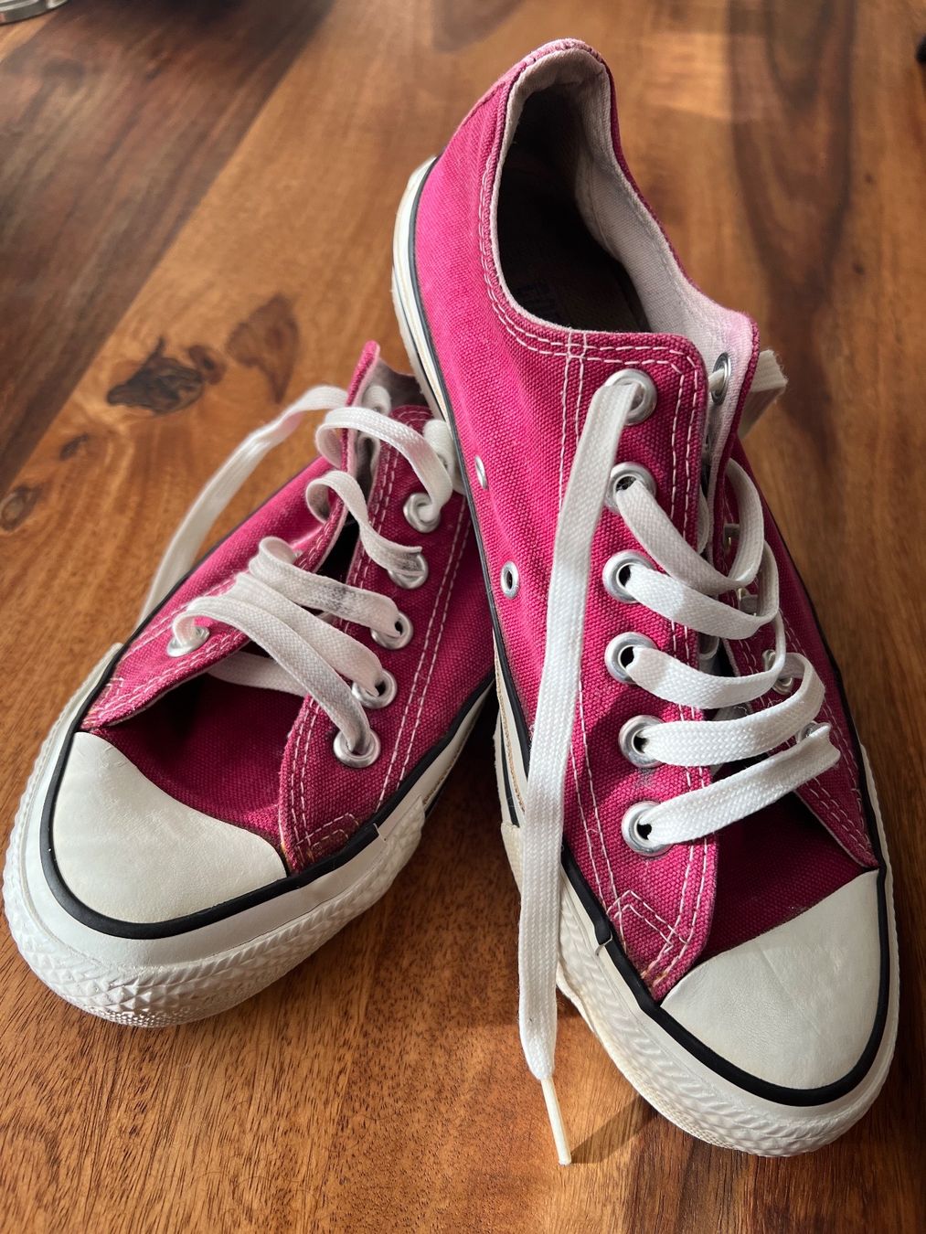 Converse Scarpe da uomo: VINTAGE CONVERSE ALL STAR Schuhe GR.5.5/38 – Usato da Füllinsdorf venduto da Maric0 2