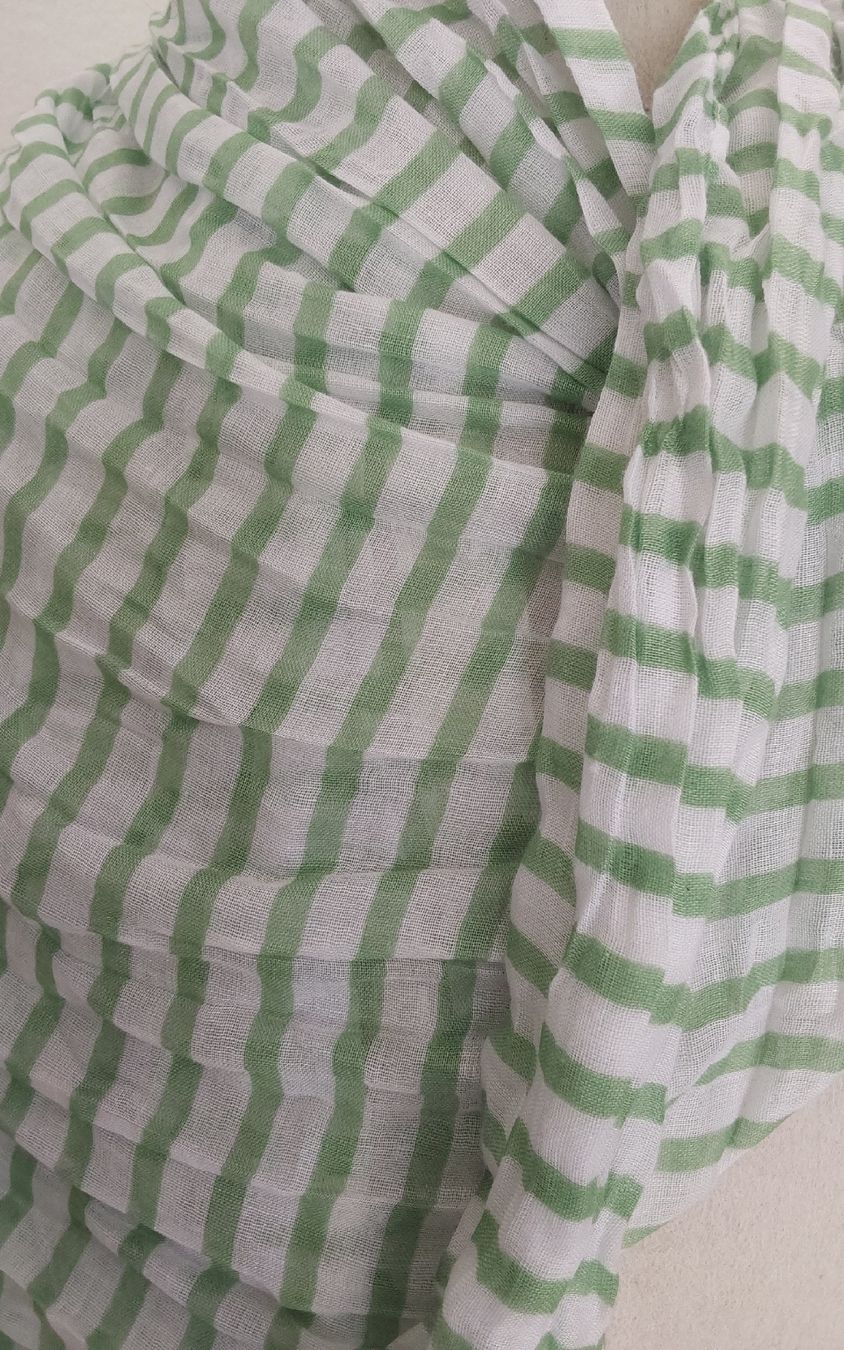 Foulards, Tücher & Schals: Schal Tuch grün weiss – Neu (gemäss Beschreibung) aus Köniz von scopello12 2