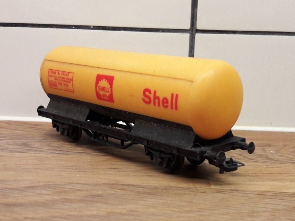Lima Modelleisenbahnen: Lima HO DC : FS wagon citerne à 2 essieux "Shell" – Gebraucht aus Buttes von Cafe2005 5