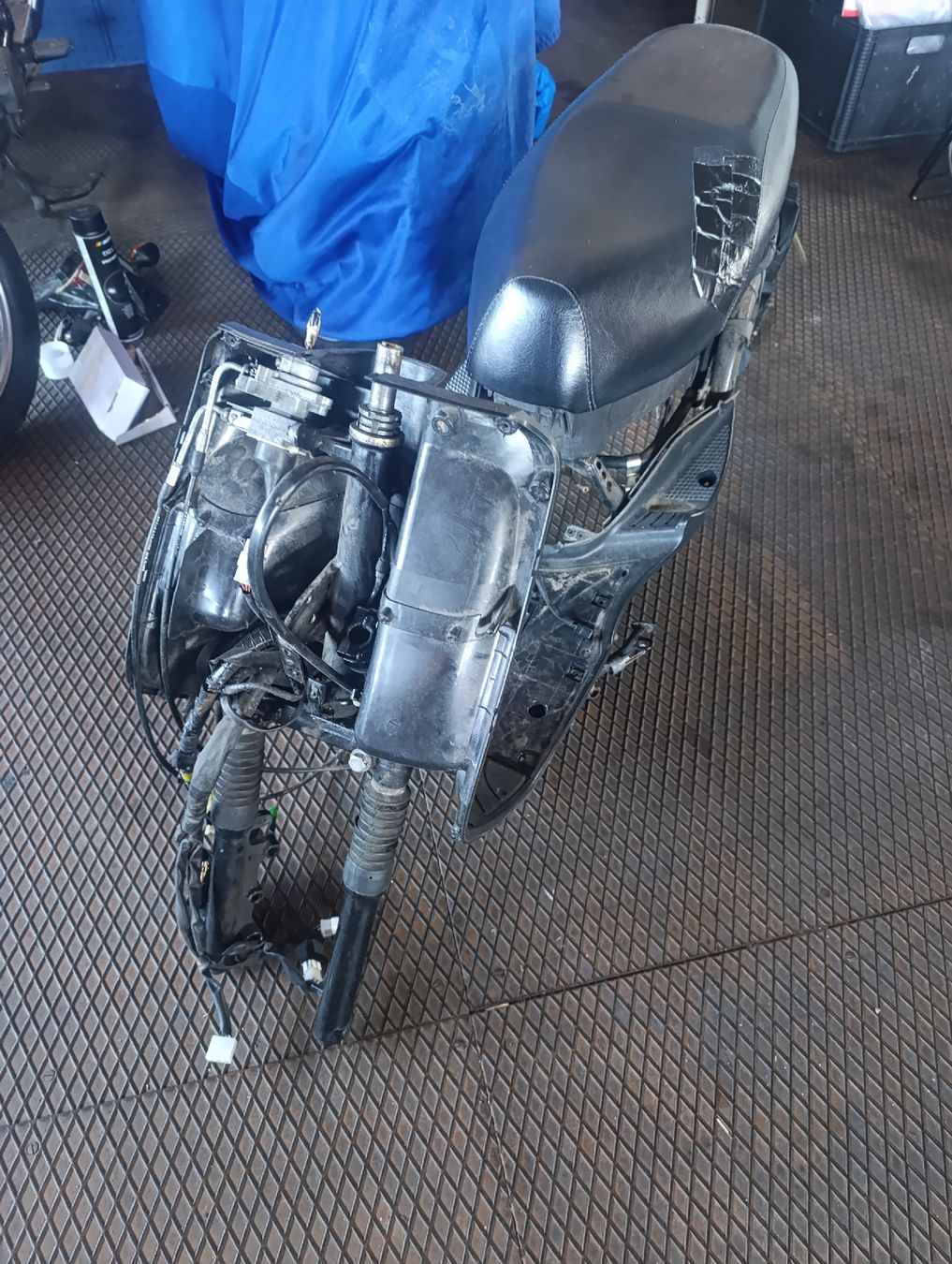 Yamaha Scooters: Yamaha Vity 125 mit Ausweis – Defekt aus Romanshorn von dav_h2lv 5