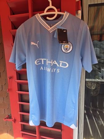 Manchester City Trikot Puma Grösse S neu mit Etikett
