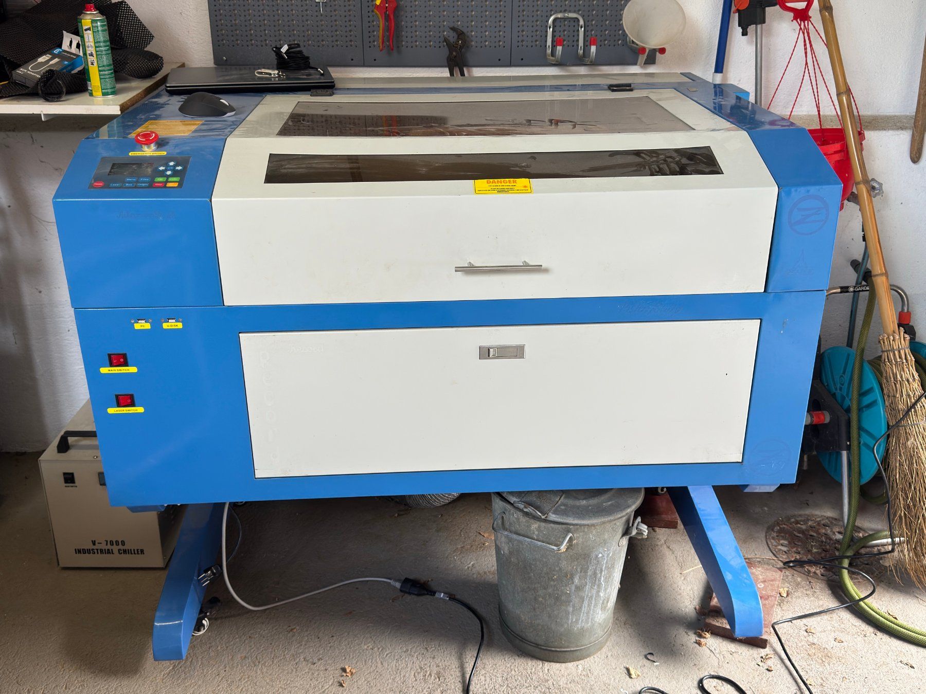 Alle Maschinen: 80 W Co 2 Laser – Gebraucht aus Sursee von rol_c8f2
