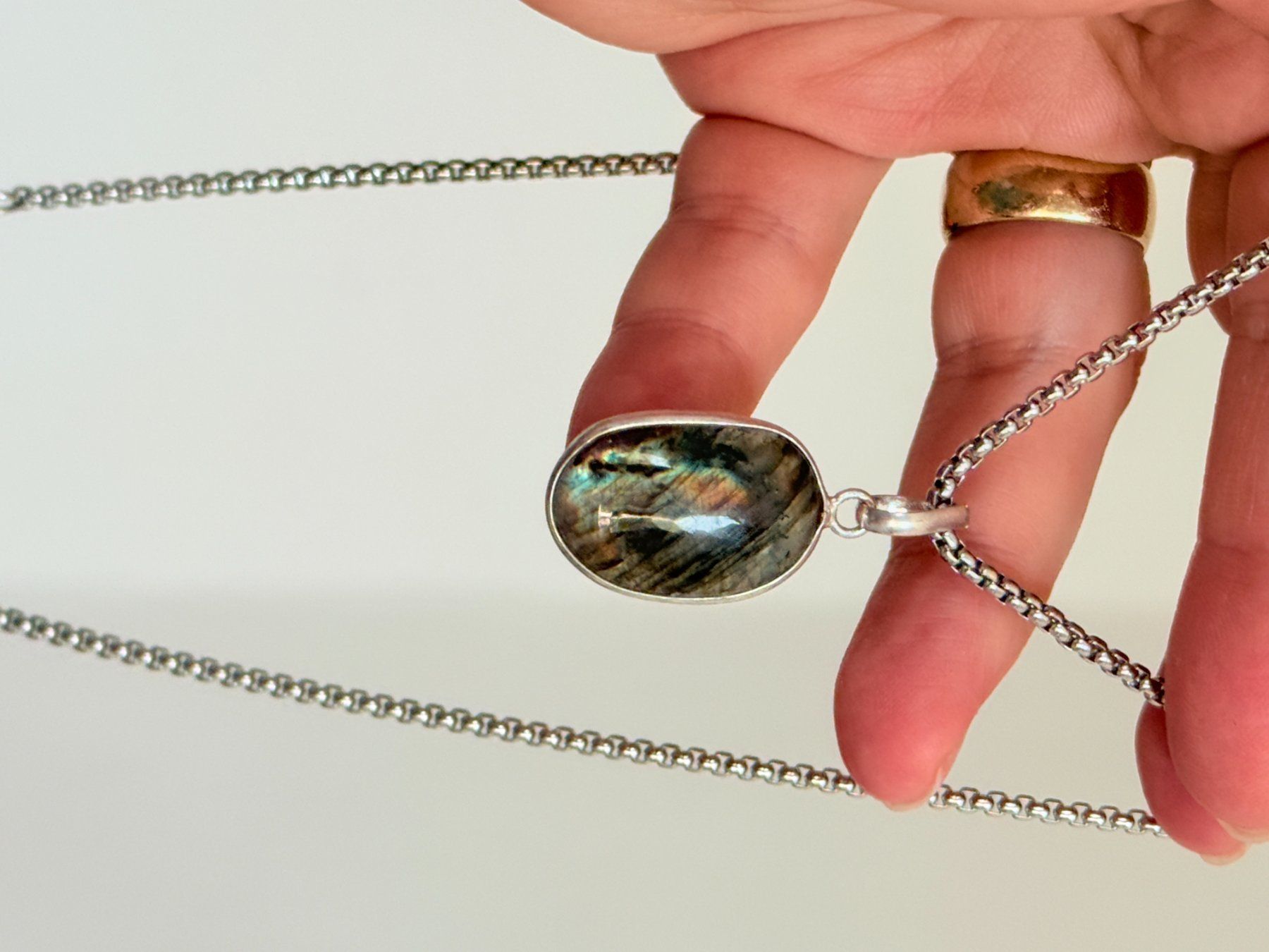 Colliers: Labradorite necklace – Neuf avec emballage d'origine à Genève par AGBERG 8