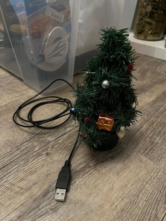 Tannenbaum mit USB Kaufen auf Ricardo