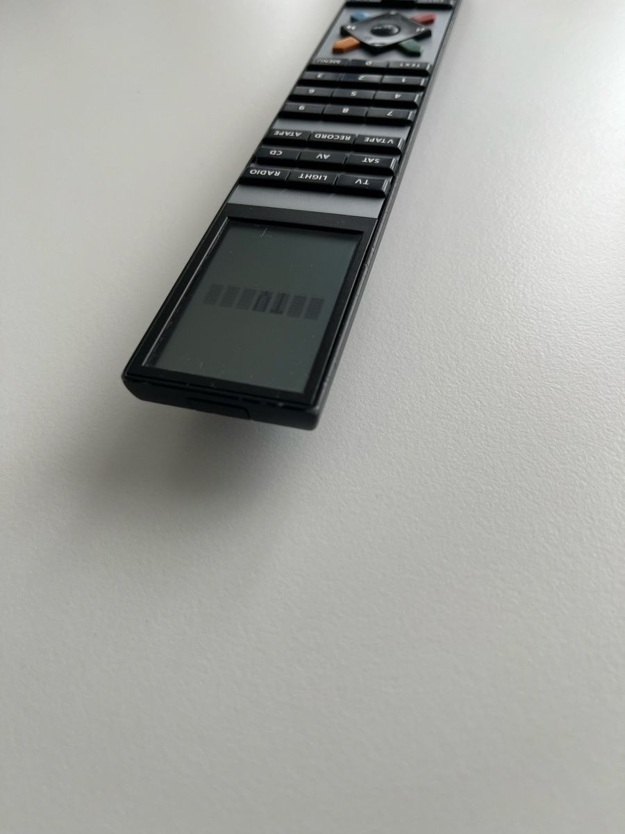 Bang & Olufsen Telecomandi: B&O - Fernbedienung BEO 4 – Usato da Ebmatingen venduto da Heinco 2