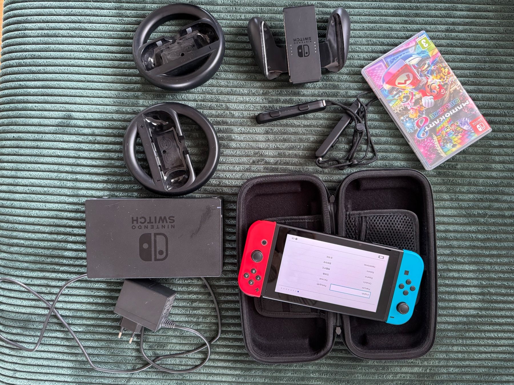 Nintendo Console: Nintendo Switch – Usato da Biberist venduto da Salo_Ma