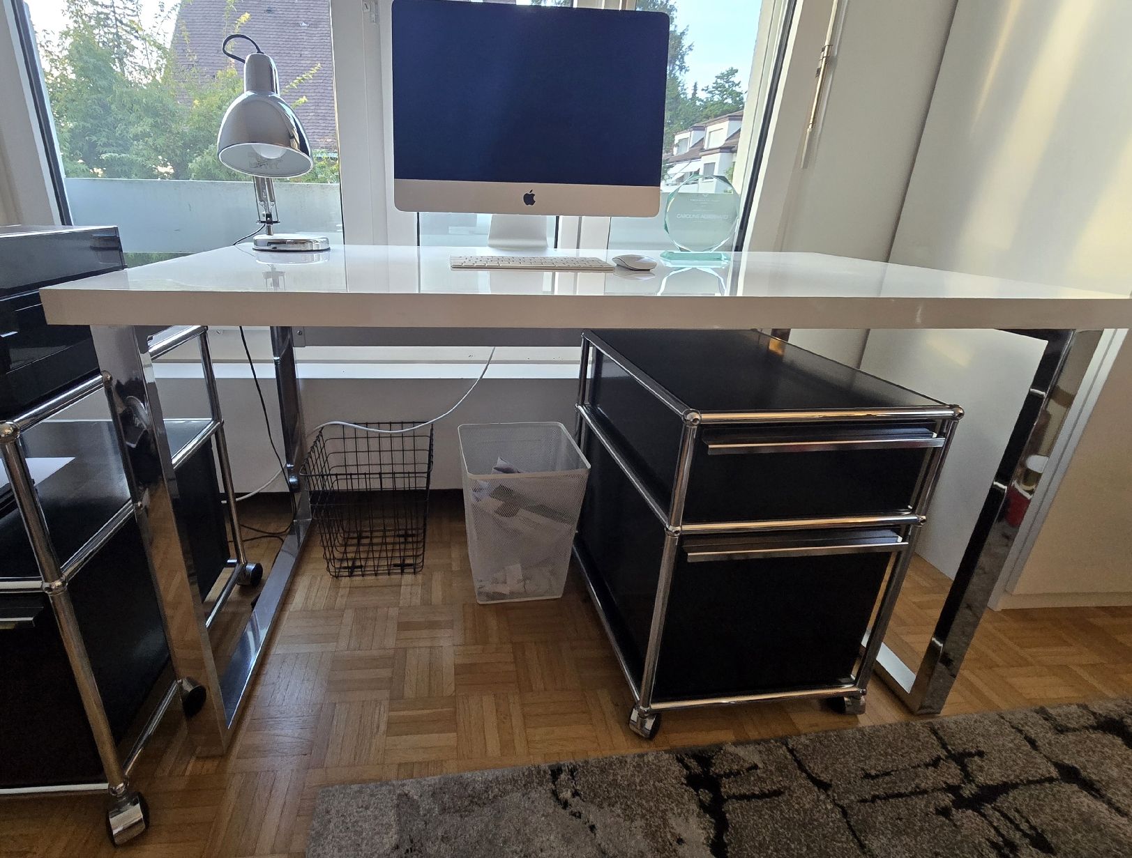 Set di tavolo e panche: Bürotisch und Stuhl – Usato da Zollikon venduto da C.fromParis 2