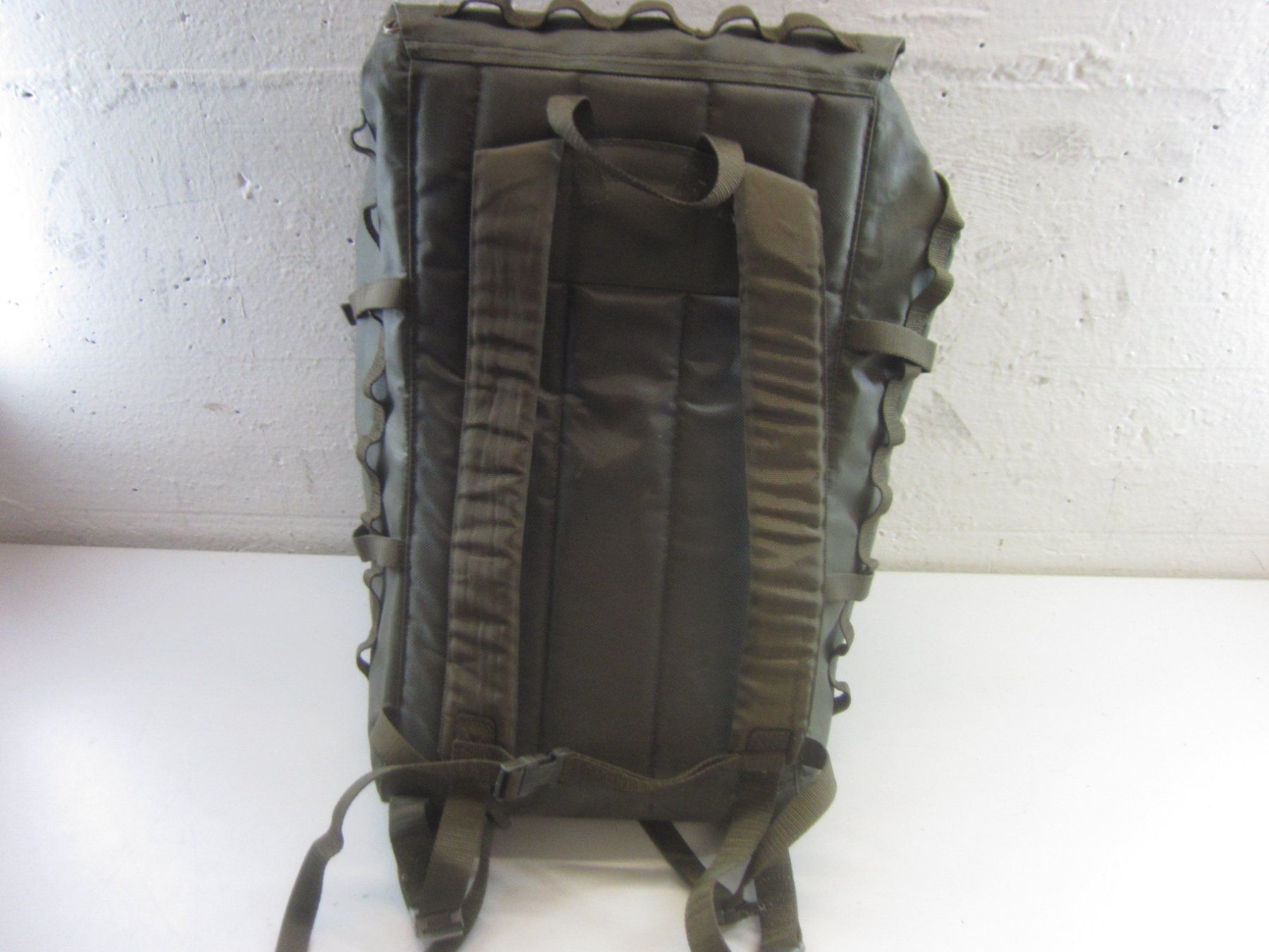 Schweizer Armee Rucksäcke: Kampfrucksack der schweizer Armee 1993 – Gebraucht aus Kilchberg ZH von Cuculus1 3