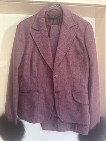 Luisa Spagnoli Suit, Wool, Fox Fur Cuffs, Size 44