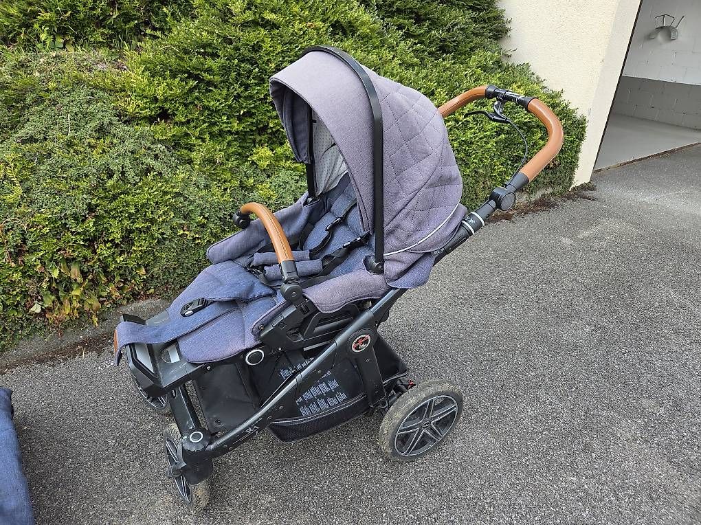 Hartan Poussette: Hartan Kinderwagen – D'occasion à Meggen par pirmins