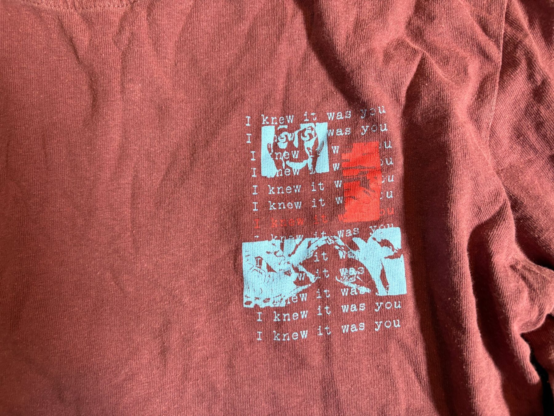 T-shirt: Cooles Edwin Langarmshirt, bordeauxrot, – Usato da Elgg venduto da Jo_Naj 2