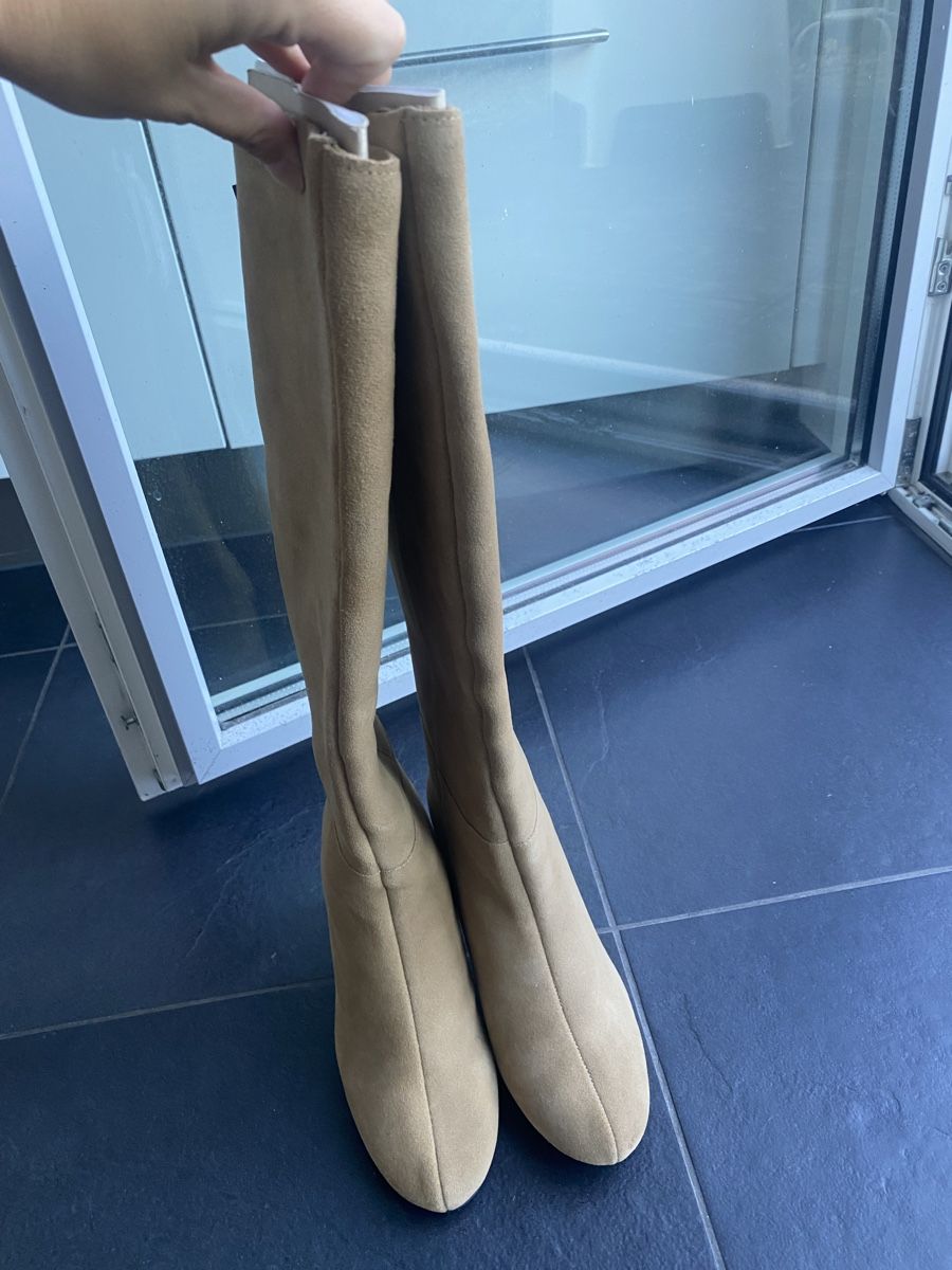 Zara Scarpe da donna: New suede knee-high heeled boots Zara – Nuovo e nell'imballaggio originale da Zug venduto da kse_w9mn 1