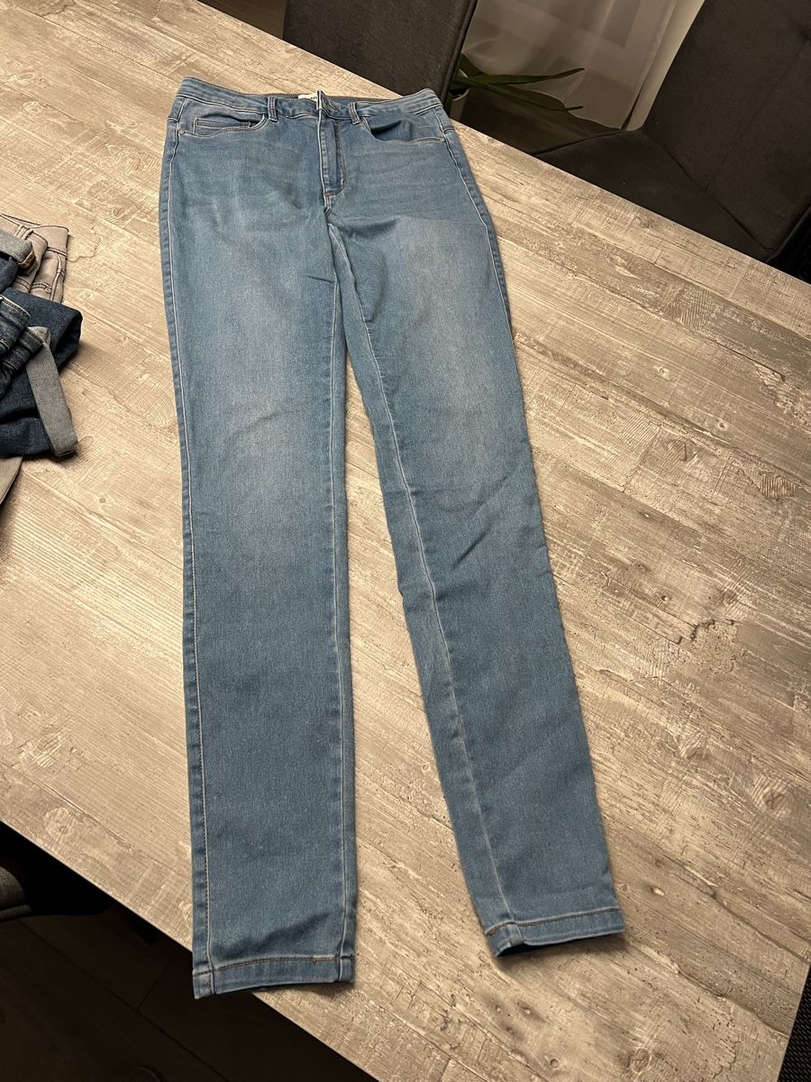 Only Jeans: Jeans Grösse 32 – Usato da Niederhelfenschwil venduto da tab_xlc7