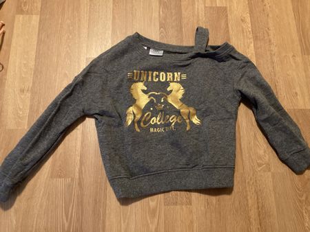 Mädchen Pullover Gr. 116/122