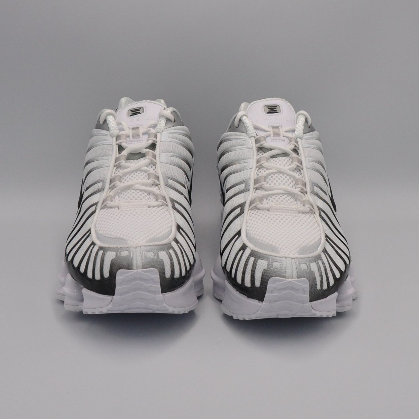 Nike Herrenschuhe: Nike  Shox TL Black White 44 – Neu und originalverpackt aus Bern von SneakerheavenLT 6