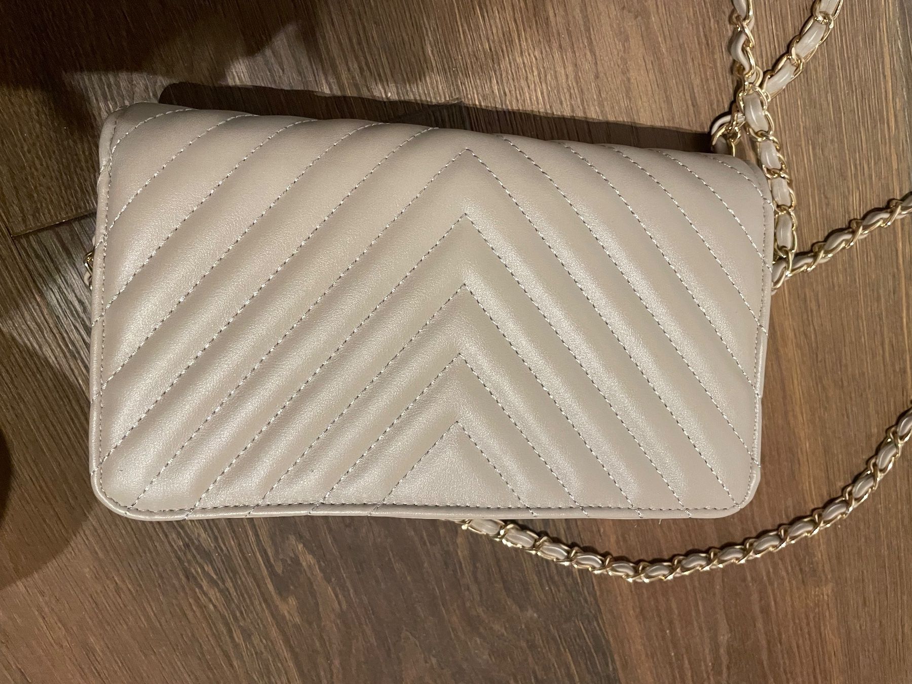 Borse da donna: Alles 10.- Schultertasche 1 x gebraucht in beige – Nuovo (secondo la descrizione) da Scherz venduto da Mandarine8 2