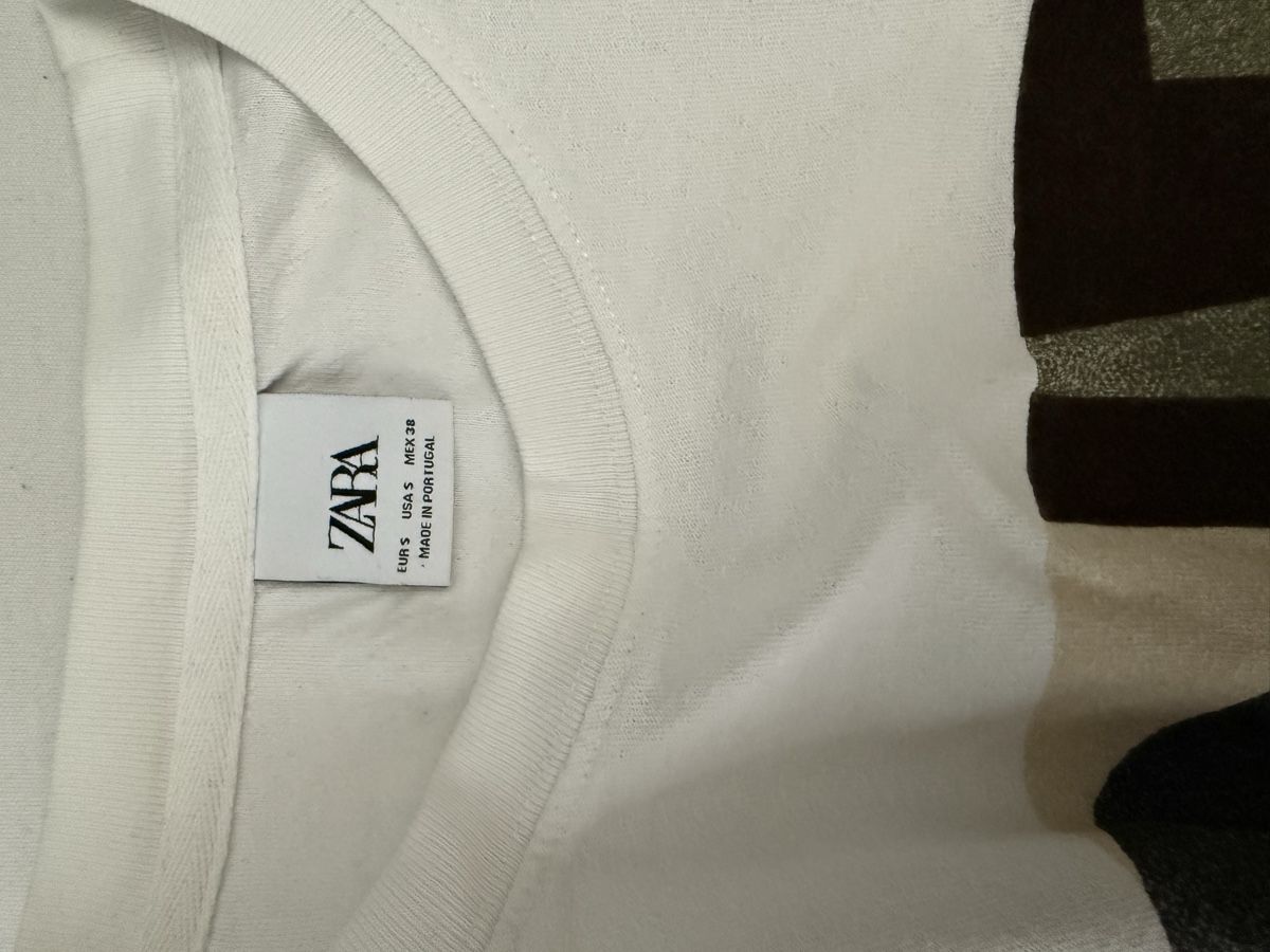 Zara T-shirts: Zara T-Shirt – D'occasion à Altstätten SG par noa_cg9g 2