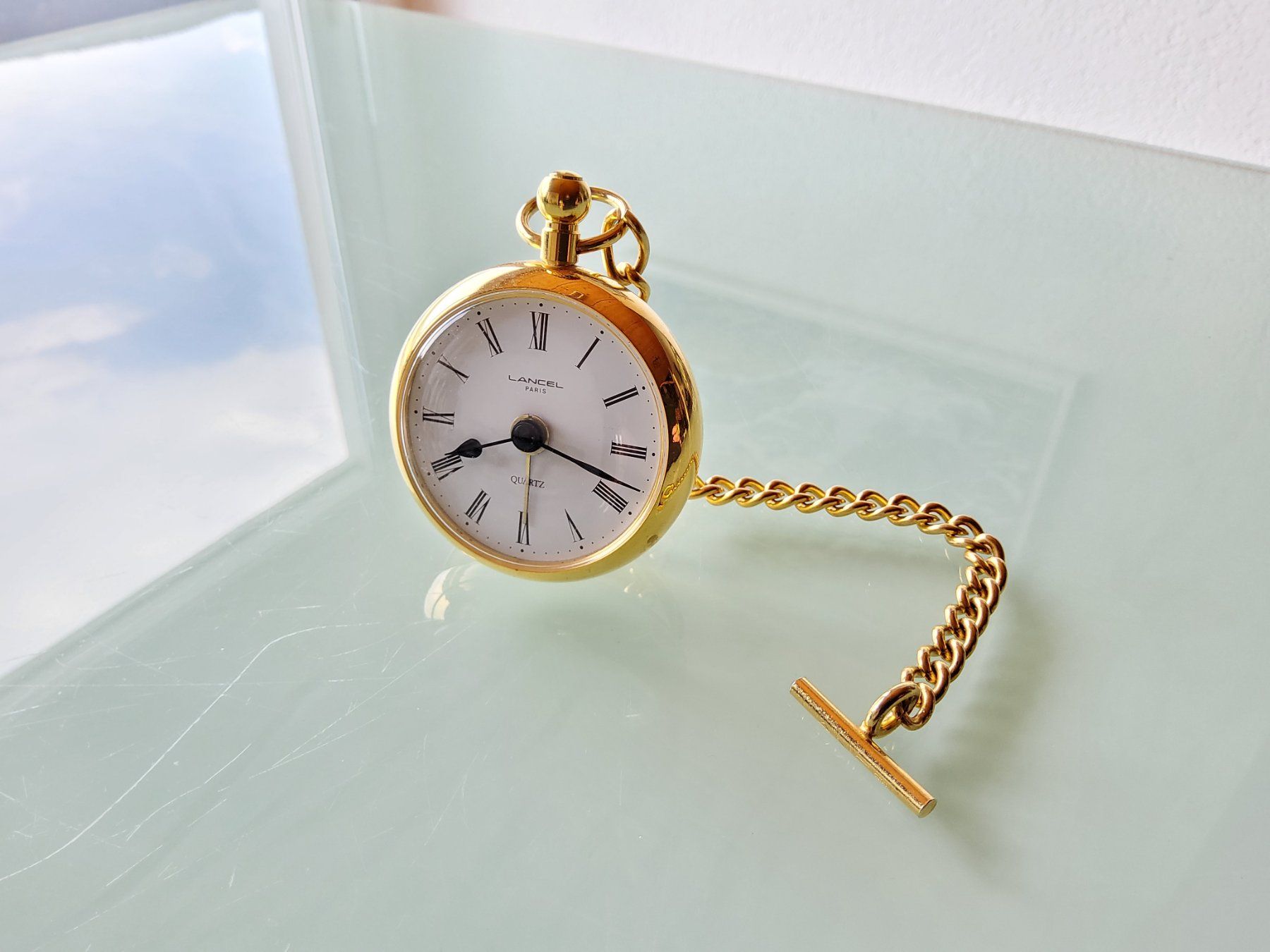 Orologi da terra & Orologi da parete: Pendulette de voyage avec chainette Lancel  – Usato da Malleray venduto da Broc-Mo