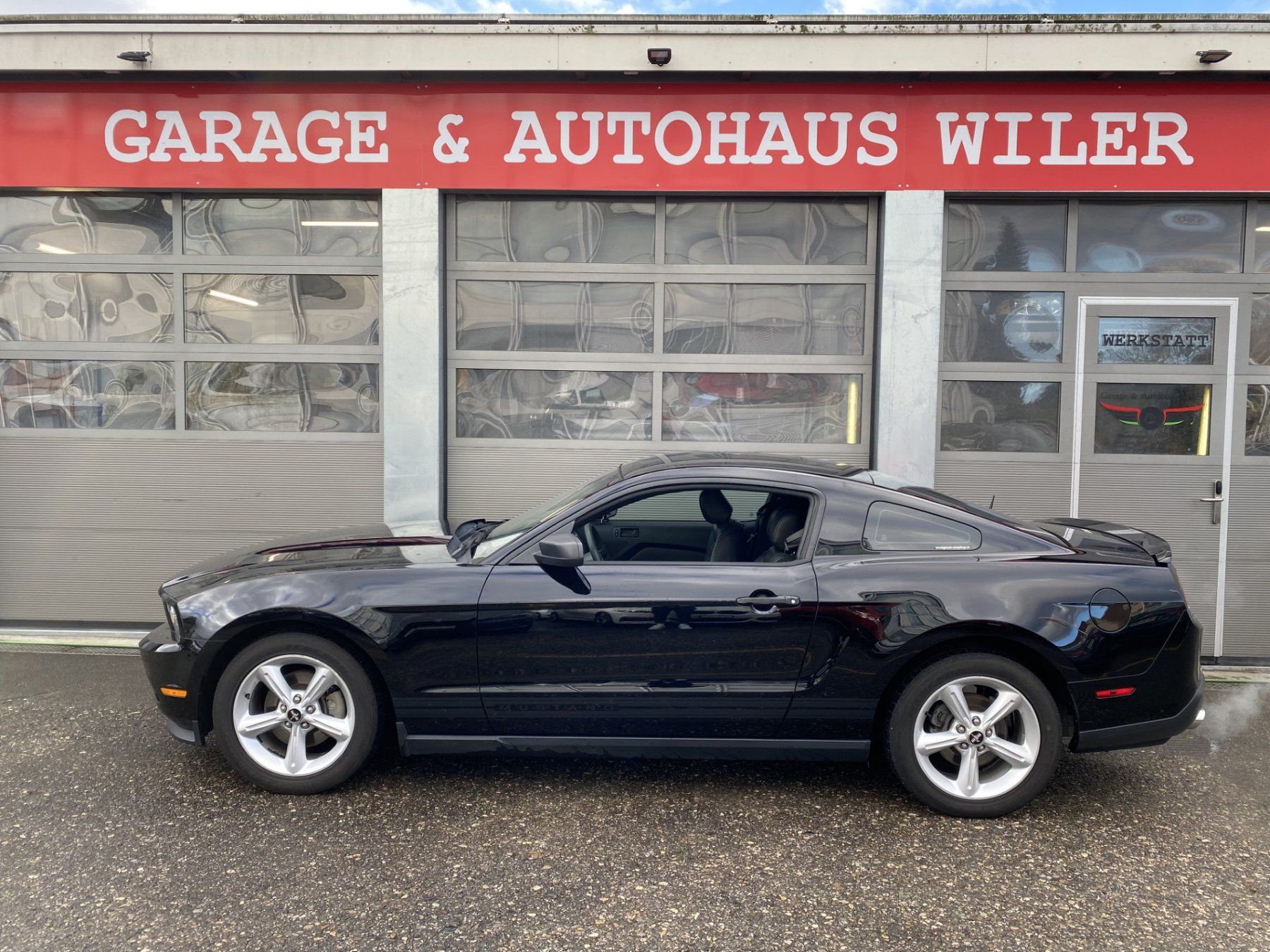 Ford Automobili: Ford Mustang 3.7 V6 Automatic – Usato da Biel/Bienne venduto da AS24 7