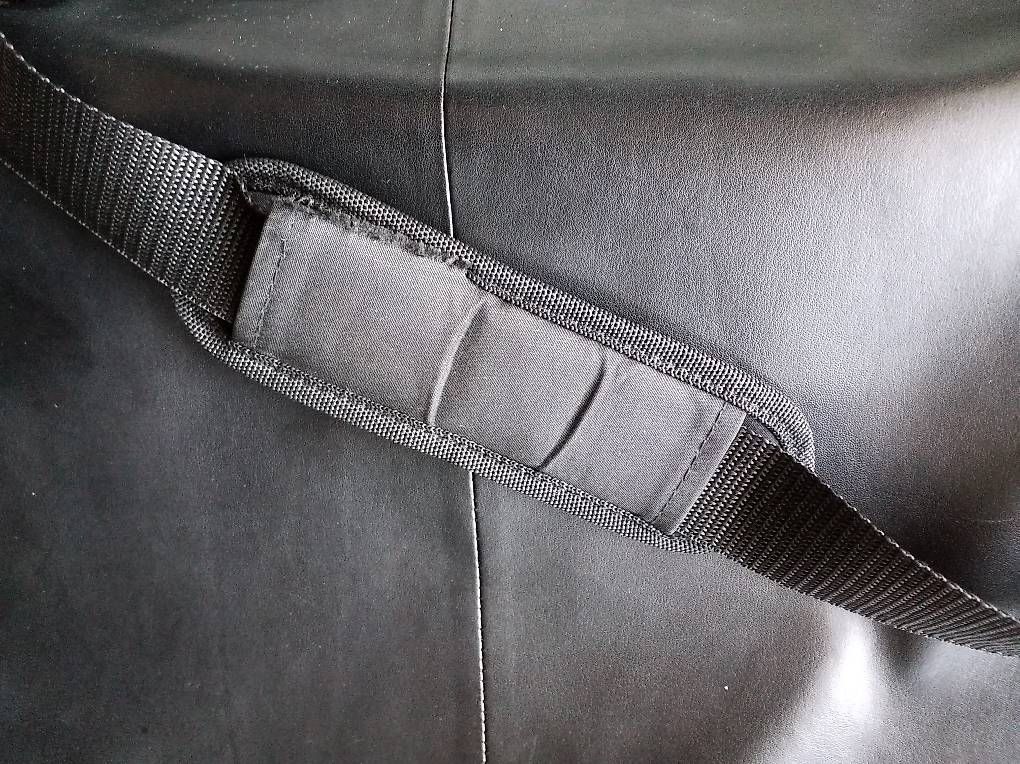Taschen: Laptop Tasche Leder mit vielen Fächern – Gebraucht aus Bern von Bluepop 4