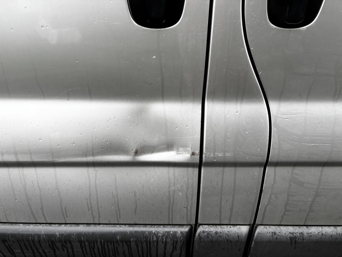 Opel Veicoli commerciali: Opel Vivaro 2.5l  – Usato da Büsserach venduto da luk_l6g2 6
