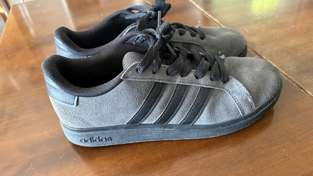 Adidas Herrenschuhe: Adidas Gr. 39 – Gebraucht aus Safnern von Frakru 3