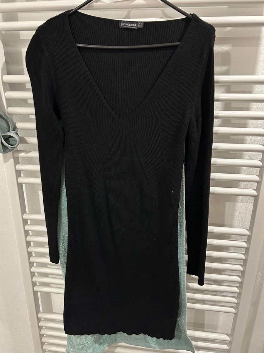 Stradivarius Kleider: Schönes Strickkleid Stradivarius L – Neu (gemäss Beschreibung) aus Rüdlingen von Lichee