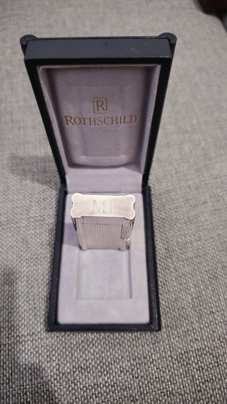 Accendini: Rothschild Feuerzeug, Silber, mit Gravur, – Usato da Lenzburg venduto da besjan306 1