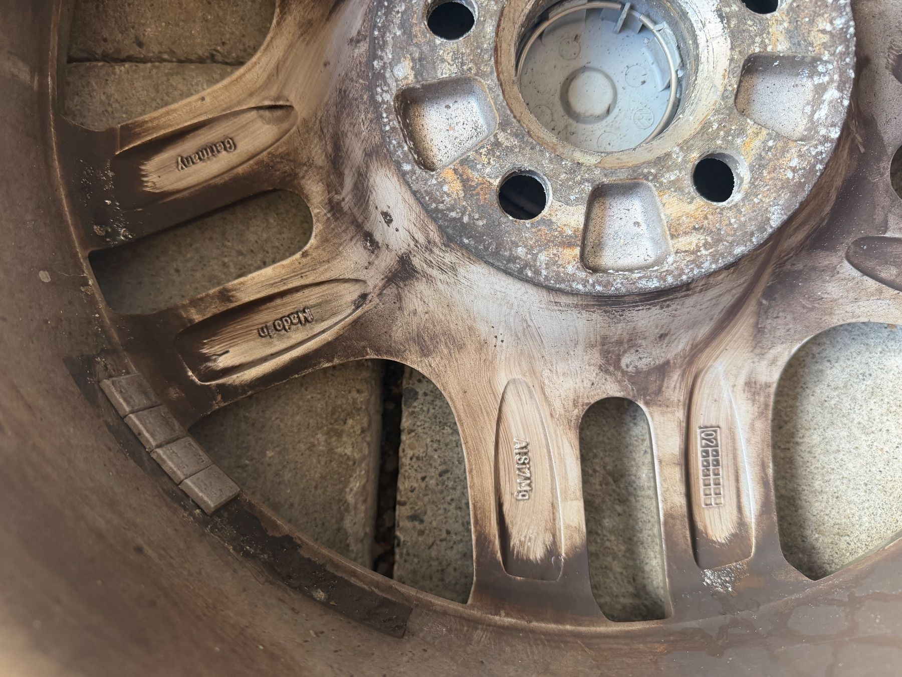 Volkswagen Pneumatici & Ruote complete: Komplett Rad VW Golf IV – Usato da Fahrweid venduto da Lobo.slb 4