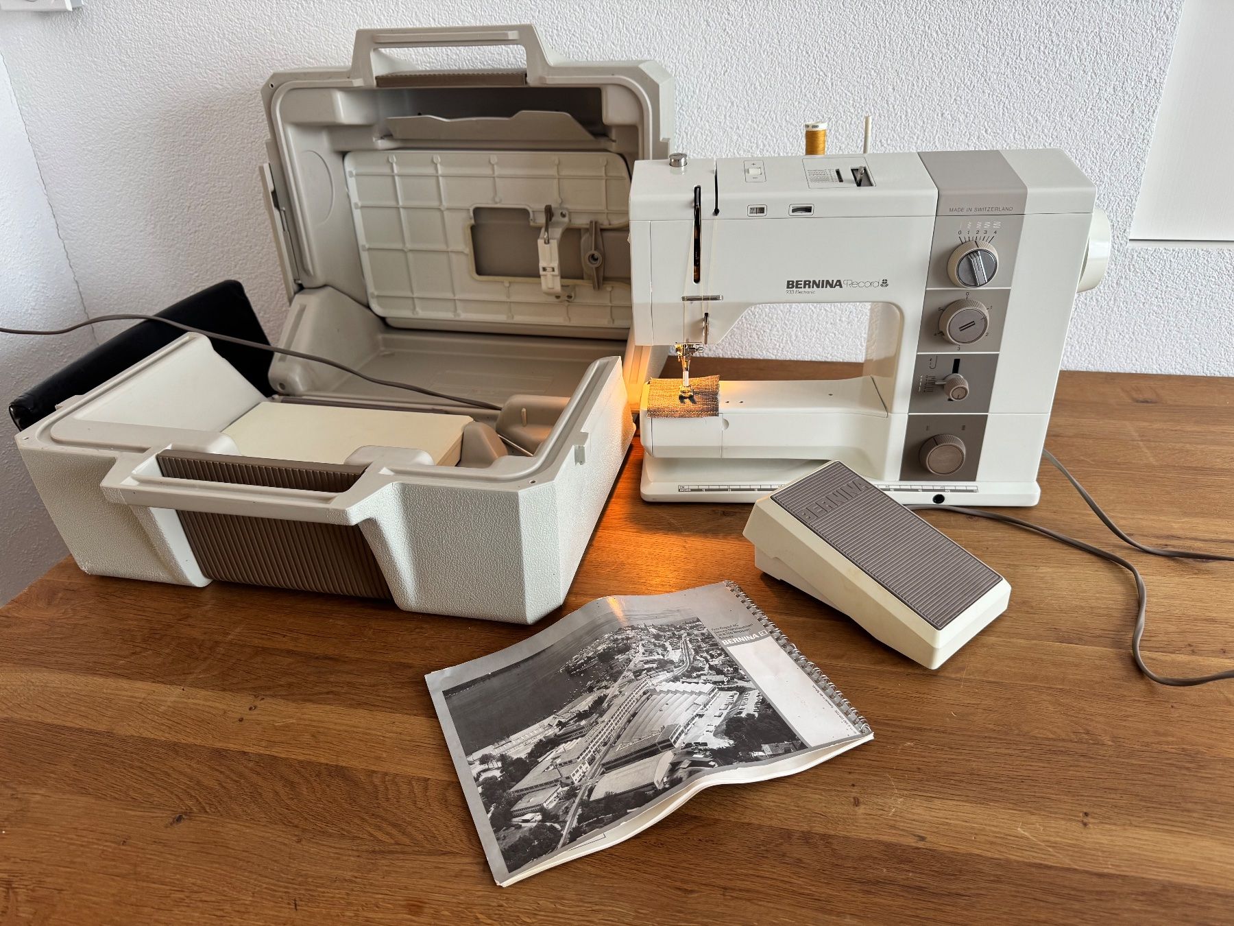 Bernina Nähmaschinen: Nähmaschine Bernina record 933 electronic – Gebraucht aus Frauenfeld von lind11