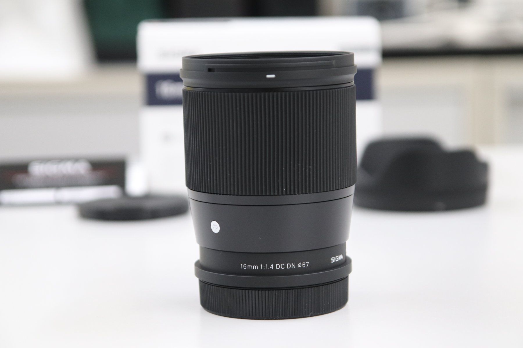 Sigma Objektive: Sigma 16mm 1.4 DC DN L-Mount / NEU – Neu und originalverpackt aus Zofingen von OWYSSAG 5