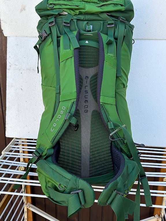 Sacs à dos: Osprey Kestrel 58 – D'occasion à Réchy par CYCLO-SPORT