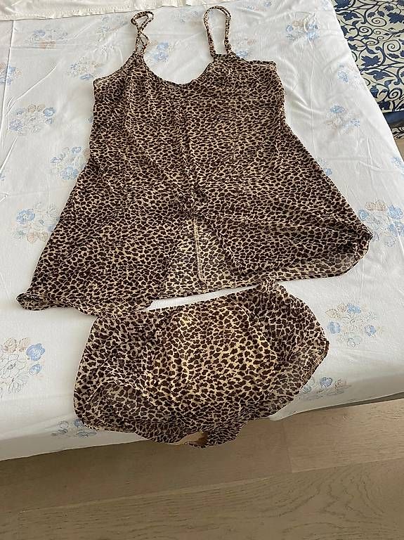 Altra biancheria intima: Lingerie – Usato da Meyrin venduto da docmac