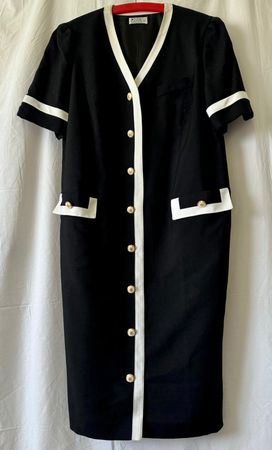 Elegantes Etuikleid im Vintage-Stil