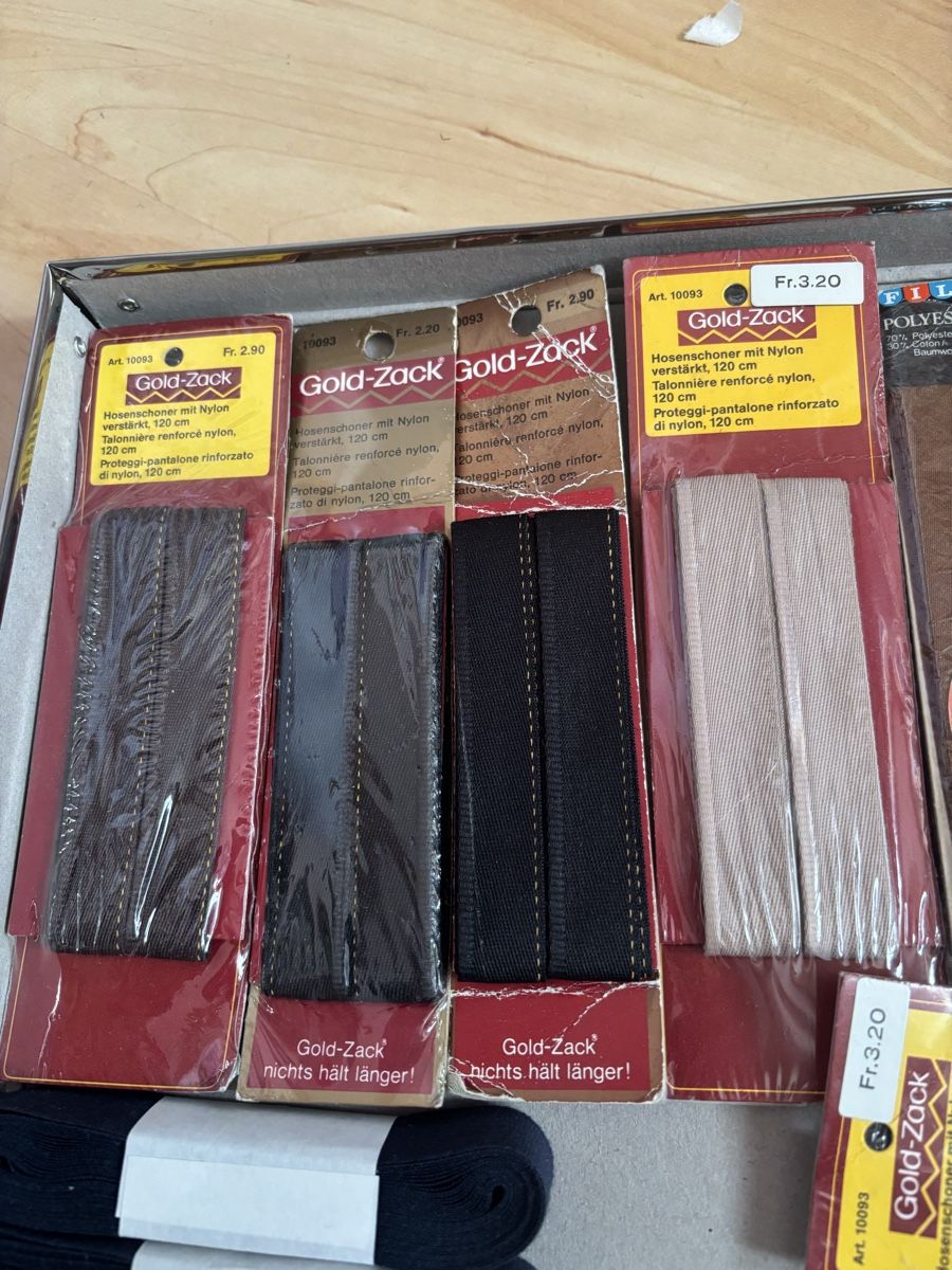 Tessuti: Assortiment de talonnières, rubans et élastiques – Nuovo e nell'imballaggio originale da Aigle venduto da Barbiette 3