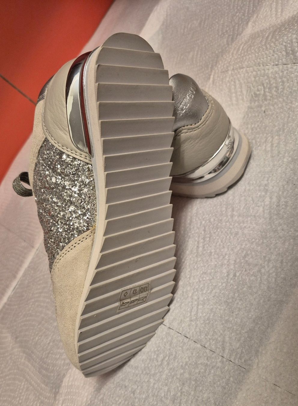 Navyboot Scarpe da donna: Glitzer Sneaker silber, Grösse 35, Top Zustand NAVYBOOT – Usato da Zürich venduto da Roberto040 4