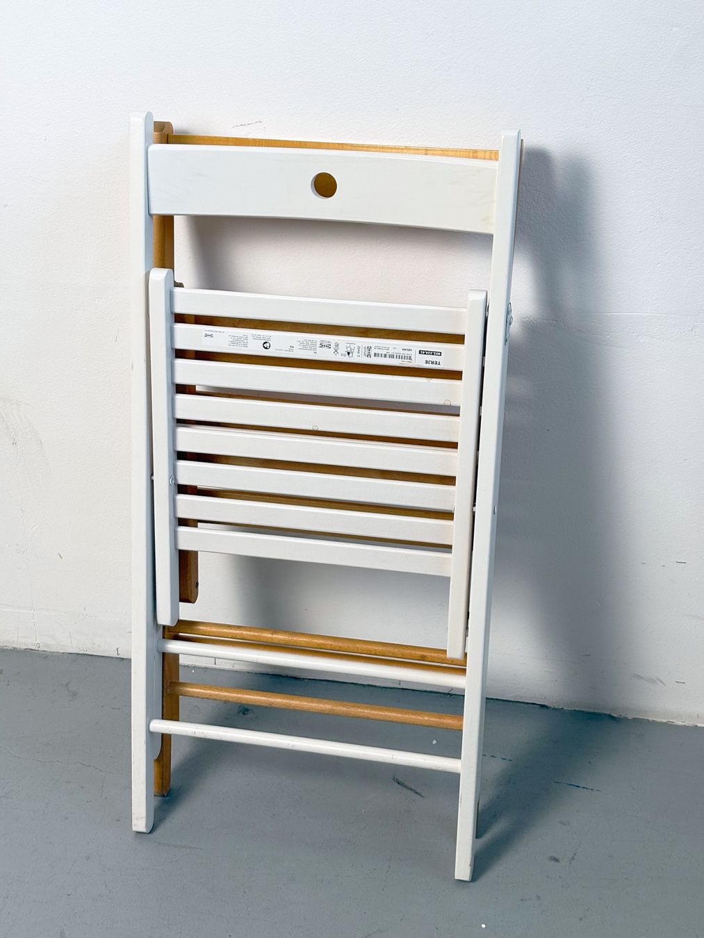 Chaises: 12 Klappstühle Holz – D'occasion à Liebefeld par Orvin2534 4