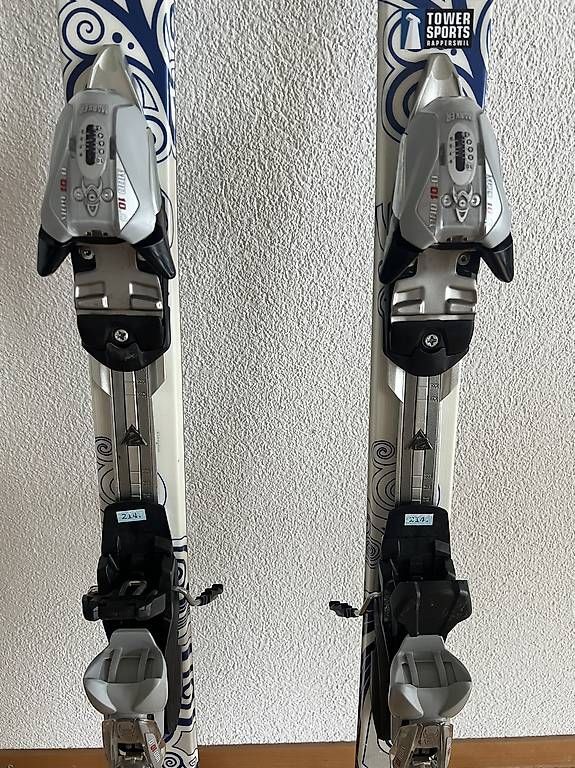 Skis: Damen Ski K2 Magic 155cm – D'occasion à Jona par Kaufrausch1 1