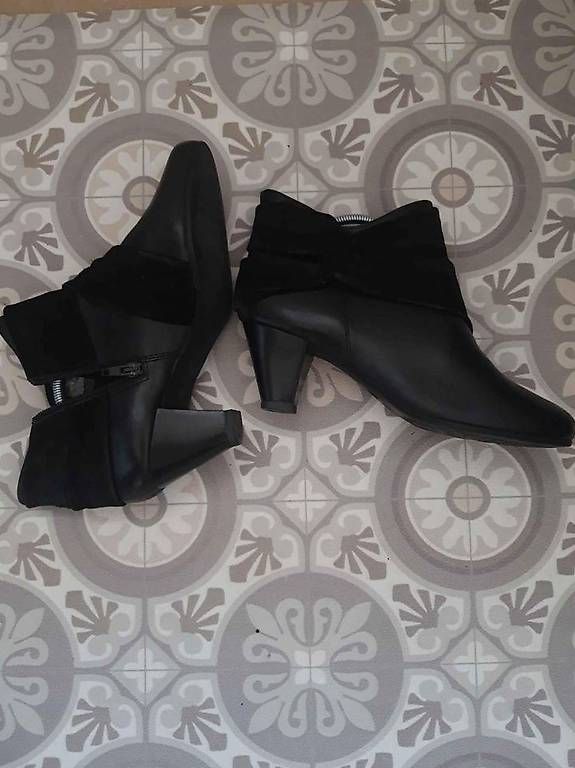 Damenschuhe: Bottines cuir 39 – Gebraucht aus Jongny von nou_7829